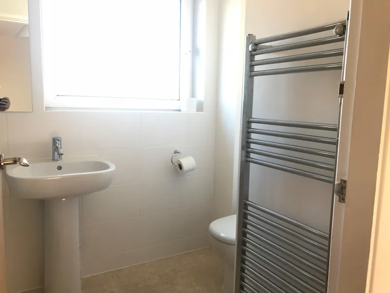 Lincoln Bishop // 4 Bed House // Sep 2026 - Image 6